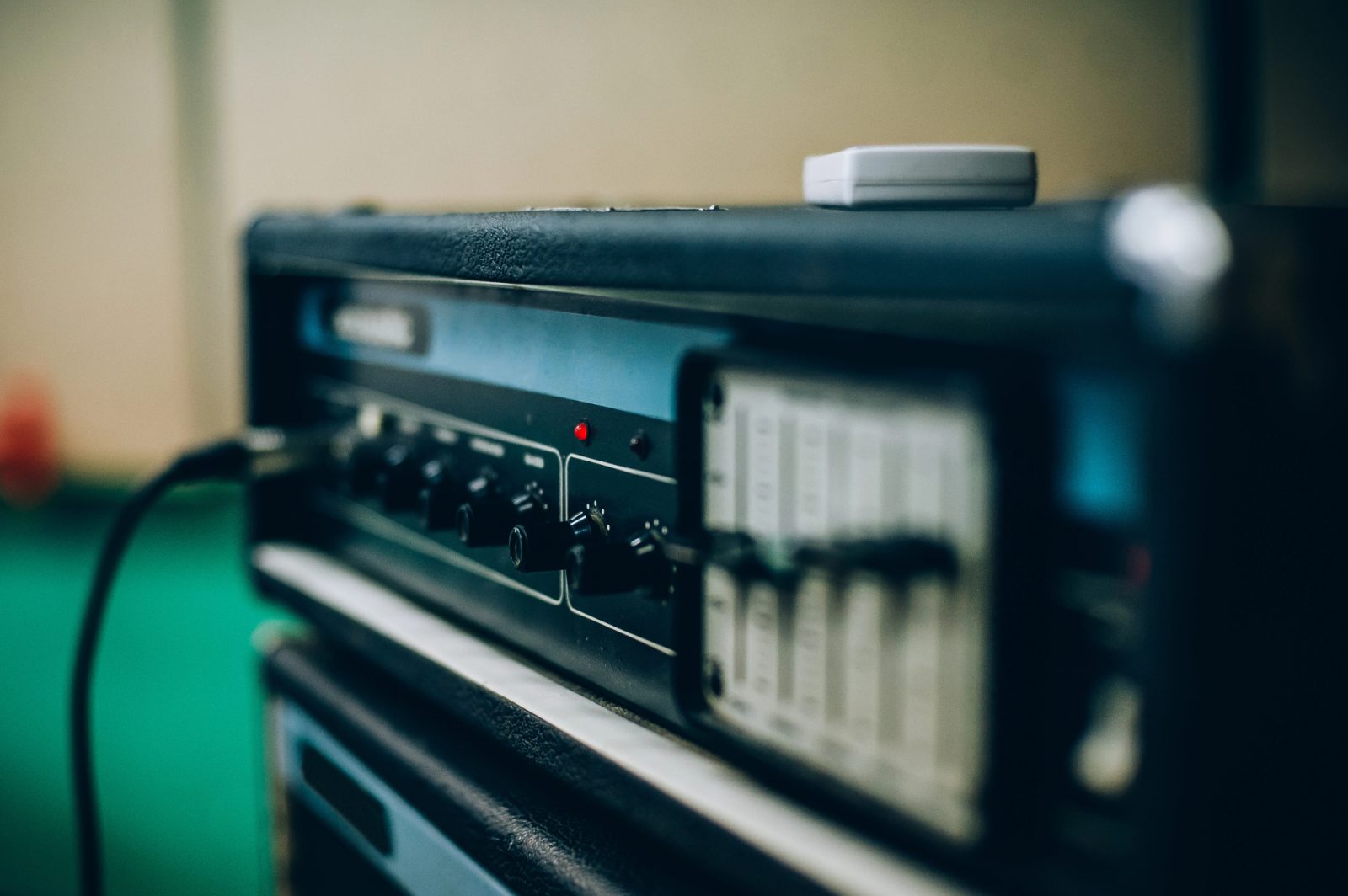 Ojačevalniki je definitivno tema, ki sem jo pričakovala od fantov